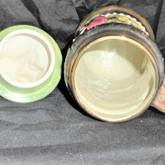 15" high BEER STEIN Hand Made & Painted Signed Mary Howroyd Collectible Mug - Picture 7 of 8